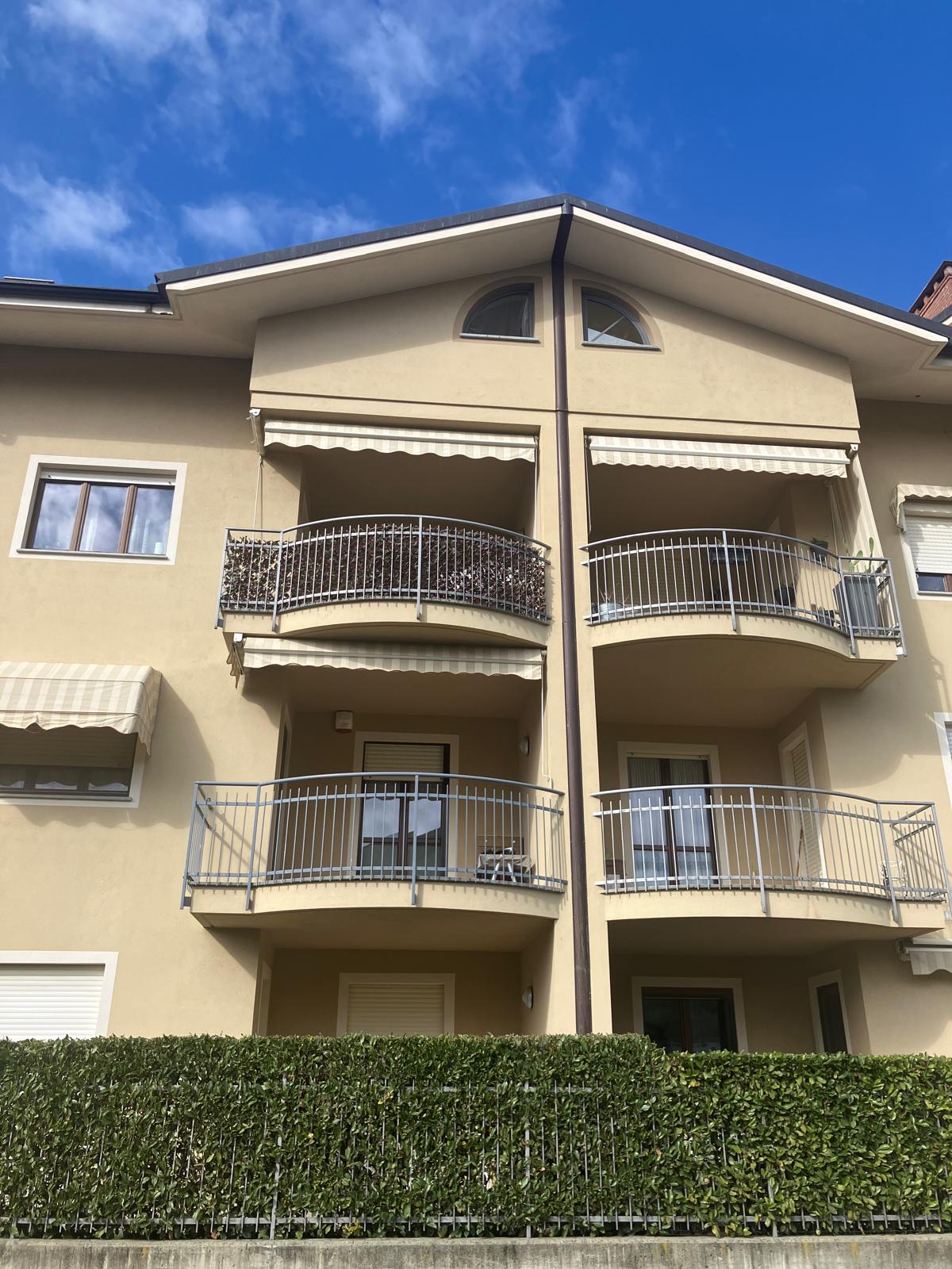 SALUZZO APPARTAMENTO CON TERRAZZO